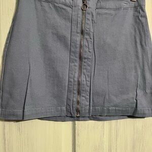 Sky and Sparrow Gray Zipper Skirt